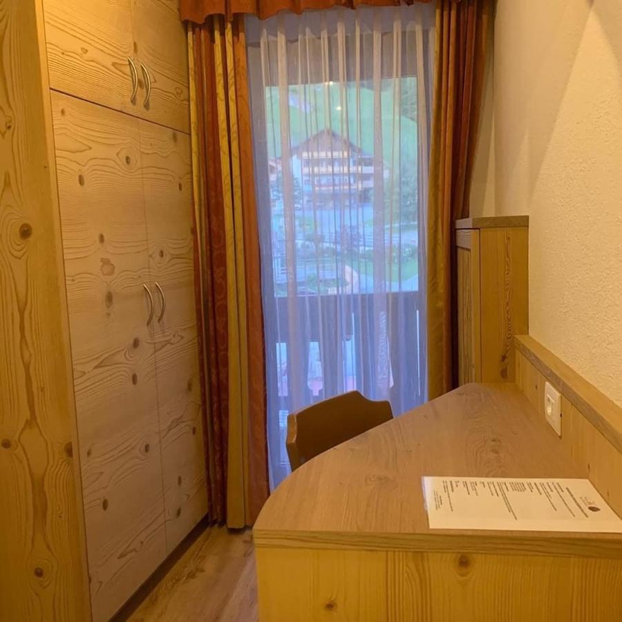B&B Apartments La Palsa San Cassiano  Luaran gambar