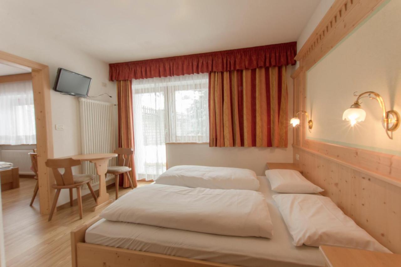 B&B Apartments La Palsa San Cassiano  Luaran gambar