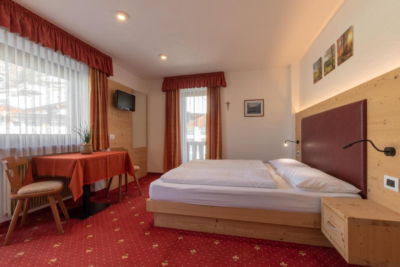 B&B Apartments La Palsa San Cassiano  Luaran gambar